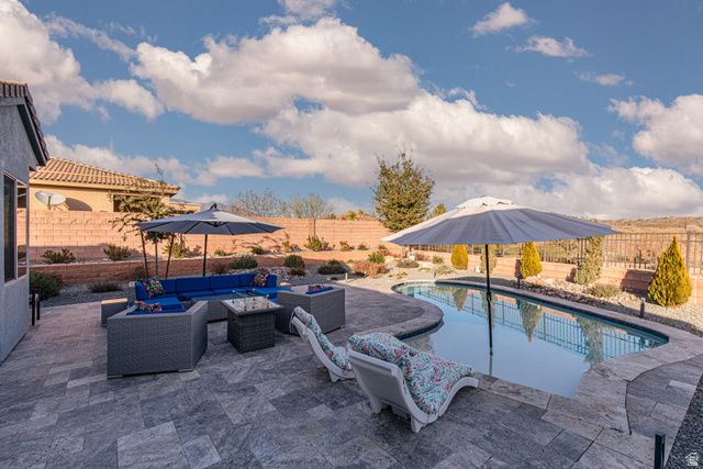 1144 N SPRING VALLEY DR, Washington, UT 84780