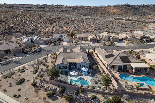 1144 N SPRING VALLEY DR, Washington, UT 84780