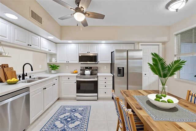 1200 COUNTRY CLUB DRIVE 6103, Largo, FL 33771