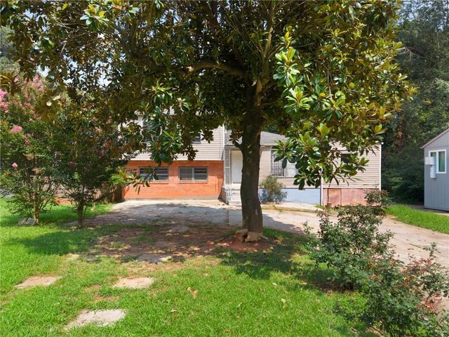 6186 Holiday Boulevard, Forest Park, GA 30297