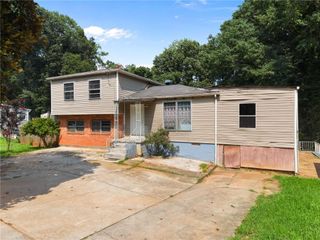 6186 Holiday Boulevard, Forest Park, GA 30297