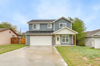 5624 Donnelly Avenue, Fort Worth, TX 76107