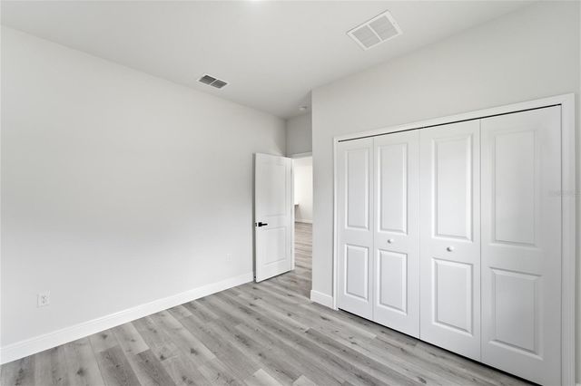 8809 N CIRCULAR WAY, Dunnellon, FL 34434