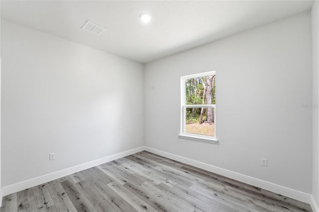 8809 N CIRCULAR WAY, Dunnellon, FL 34434