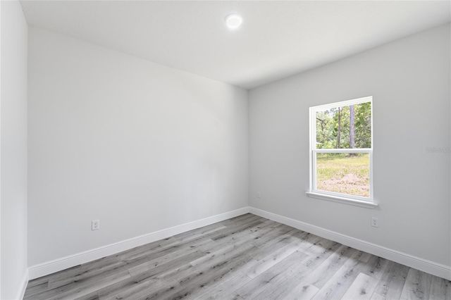 8809 N CIRCULAR WAY, Dunnellon, FL 34434