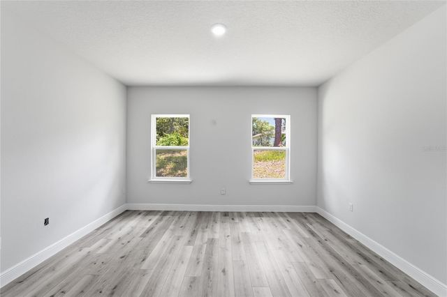 8809 N CIRCULAR WAY, Dunnellon, FL 34434