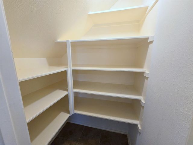 1423 Stone Bluff Drive, Houston, TX 77073