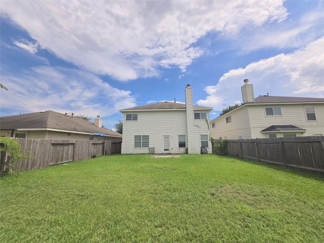 1423 Stone Bluff Drive, Houston, TX 77073