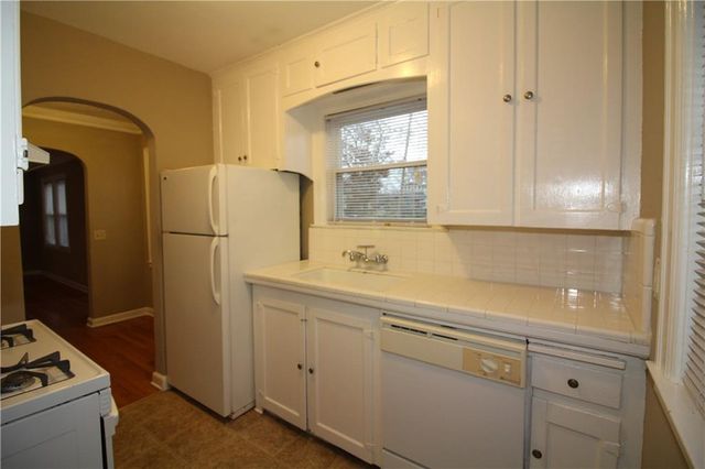 4200 Booth Street, Kansas City, KS 66103