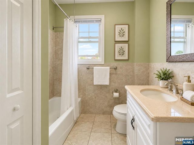 459 Chestnut Street 2, Kearny, NJ 07032