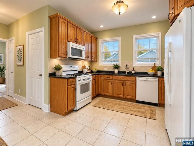459 Chestnut Street 2, Kearny, NJ 07032