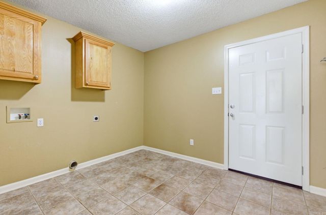 2106 Duane Dr, Beebe, AR 72012