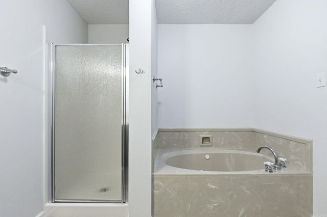 2106 Duane Dr, Beebe, AR 72012