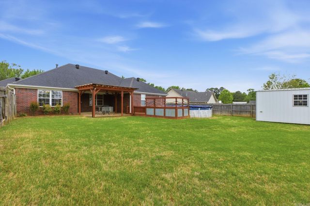 2106 Duane Dr, Beebe, AR 72012