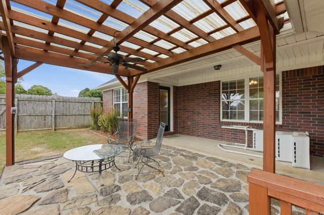 2106 Duane Dr, Beebe, AR 72012
