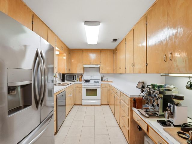 6203 Brookside DR, Austin, TX 78723