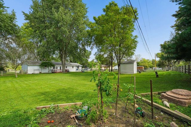 144 Stoney Ridge Drive SW, Pataskala, OH 43062