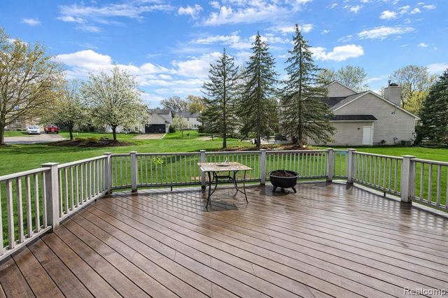 1770 Dogwood Trail, Commerce Twp, MI 48390