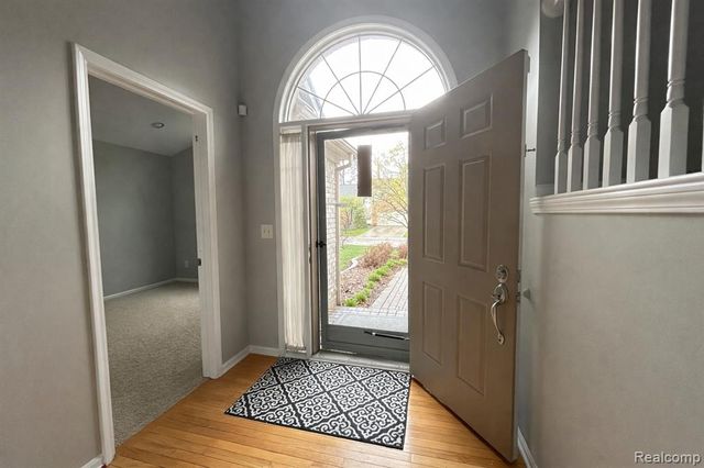 1770 Dogwood Trail, Commerce Twp, MI 48390