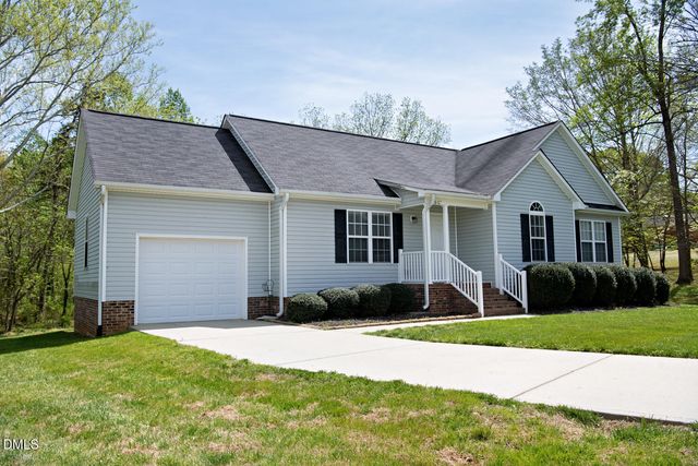 202 E Sebastian Court, Mebane, NC 27302