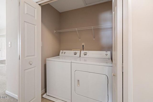 202 E Sebastian Court, Mebane, NC 27302