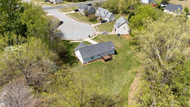 202 E Sebastian Court, Mebane, NC 27302