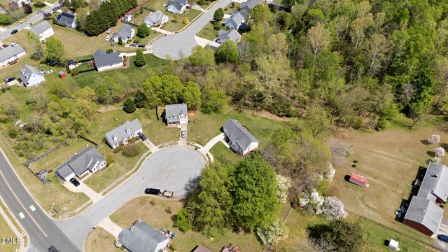 202 E Sebastian Court, Mebane, NC 27302