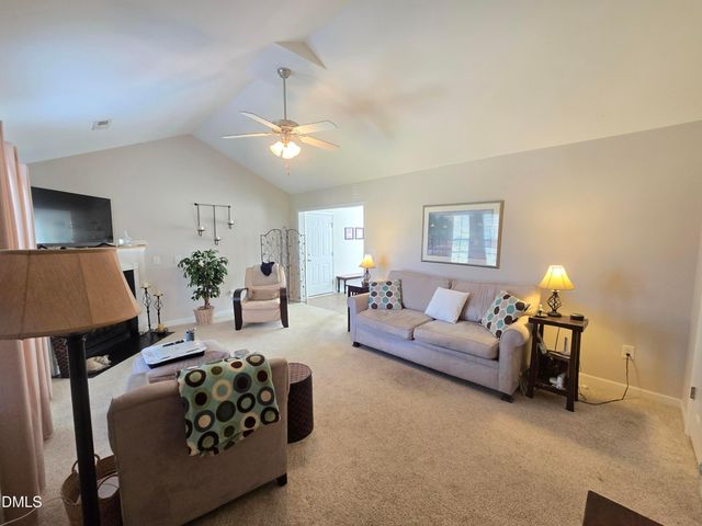 202 E Sebastian Court, Mebane, NC 27302