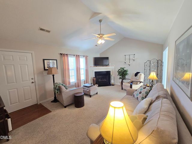 202 E Sebastian Court, Mebane, NC 27302
