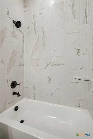 425 County Road 3152, Kempner, TX 76539