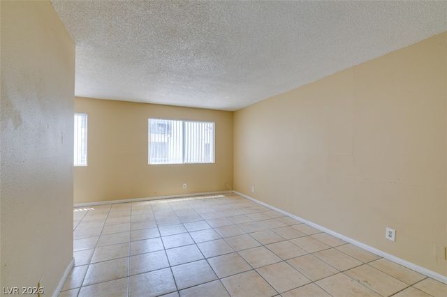 3615 Kolendo Court A, Las Vegas, NV 89103