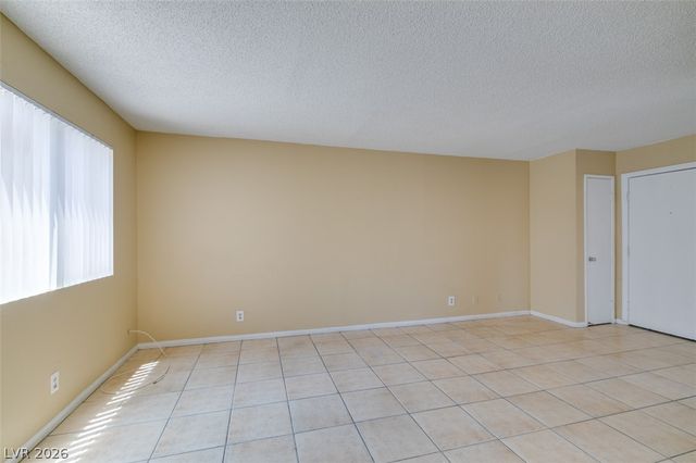 3615 Kolendo Court A, Las Vegas, NV 89103