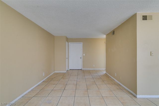 3615 Kolendo Court A, Las Vegas, NV 89103