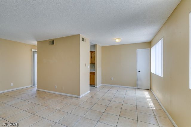 3615 Kolendo Court A, Las Vegas, NV 89103