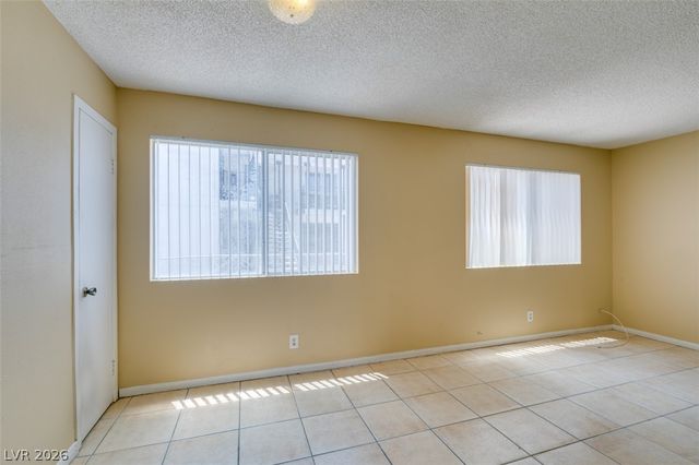 3615 Kolendo Court A, Las Vegas, NV 89103