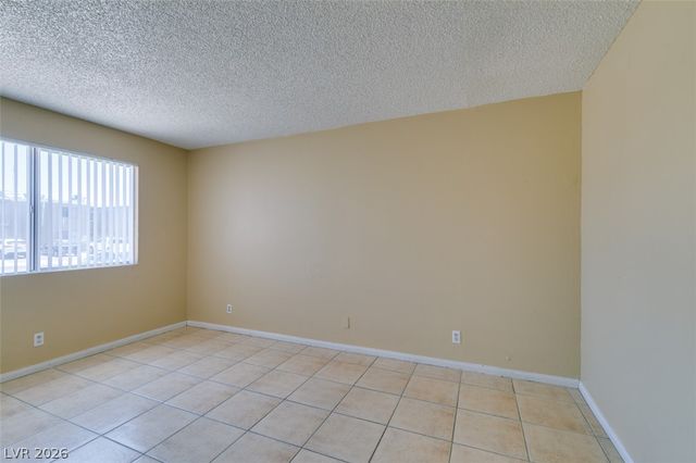 3615 Kolendo Court A, Las Vegas, NV 89103
