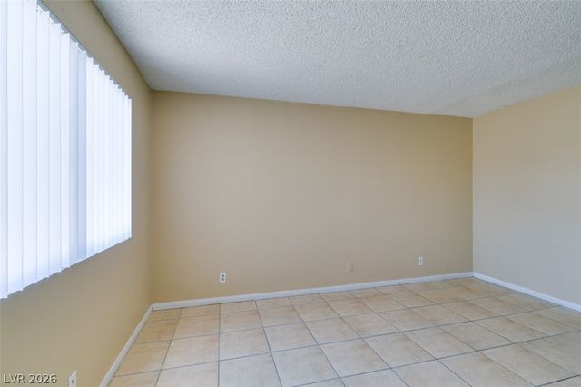 3615 Kolendo Court A, Las Vegas, NV 89103
