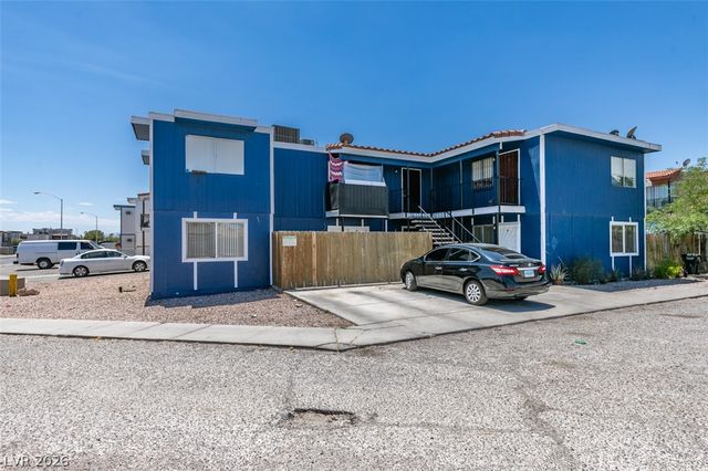 3615 Kolendo Court A, Las Vegas, NV 89103