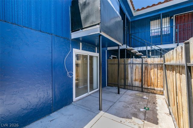 3615 Kolendo Court A, Las Vegas, NV 89103