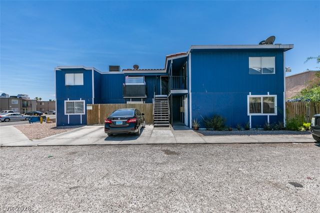 3615 Kolendo Court A, Las Vegas, NV 89103