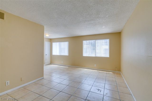 3615 Kolendo Court A, Las Vegas, NV 89103
