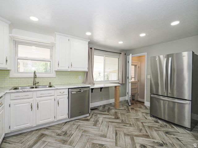 930 N AMETHYST ST, Layton, UT 84041