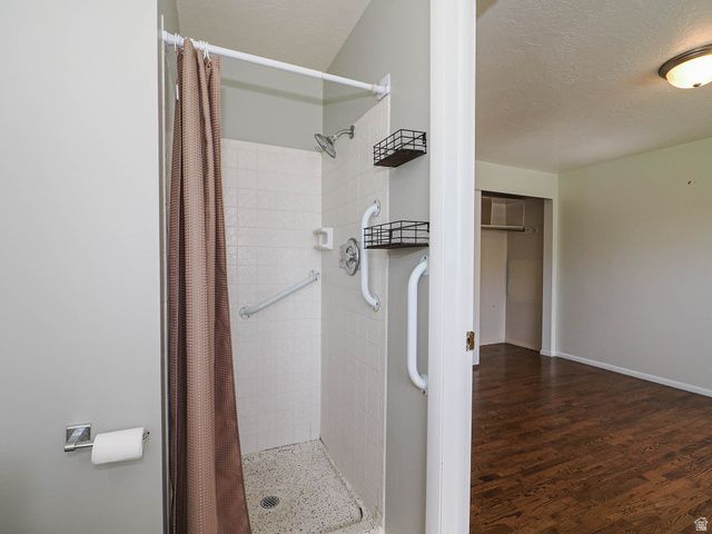 930 N AMETHYST ST, Layton, UT 84041