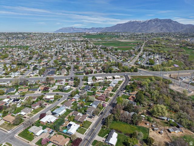 930 N AMETHYST ST, Layton, UT 84041