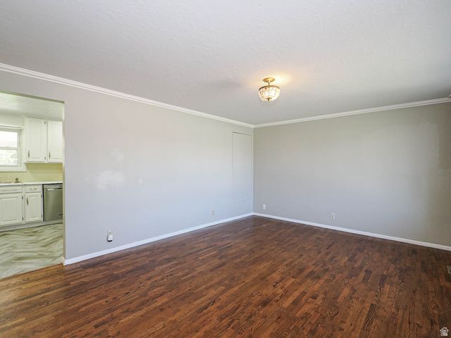 930 N AMETHYST ST, Layton, UT 84041