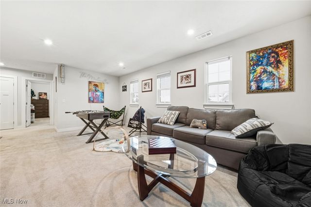 6170 James Drive, Lorain, OH 44053