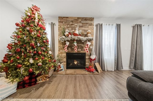 6170 James Drive, Lorain, OH 44053