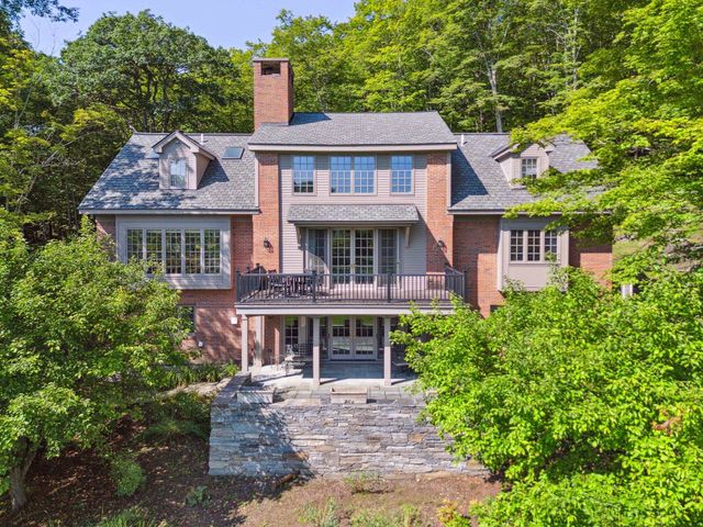 207 Willey Hill Road, Norwich, VT 05055