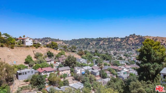 512 W. Beech Street, Los Angeles, CA 90065