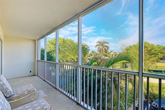 3150 Binnacle DR 217, Naples, FL 34103